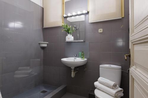 enjoy apartments gran via