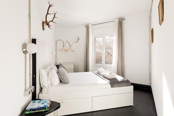 eulalias lodges barcelona