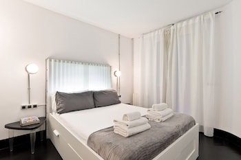 eulalias lodges barcelona