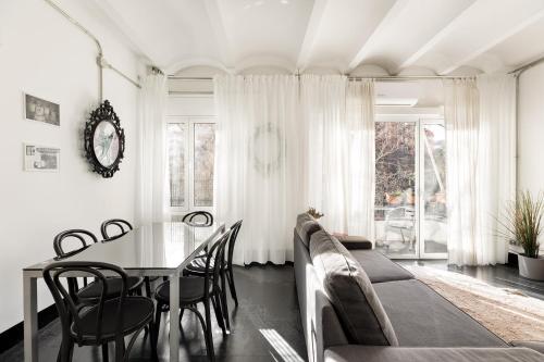 eulalias lodges barcelona