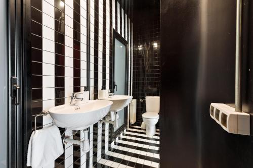 eulalias lodges barcelona
