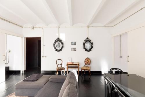eulalias lodges barcelona