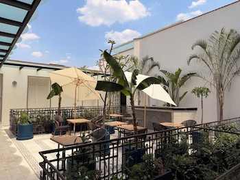 maximo mexico hotel