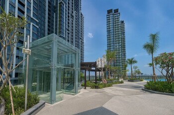 lumiere parkview apartment