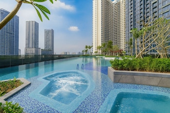 lumiere parkview apartment