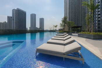 lumiere parkview apartment