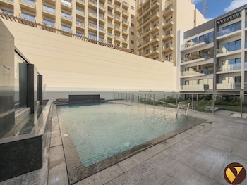 Vogue | Al Serh Residences Near Circle Mall Jvc,,0 star
