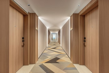 holiday inn express beijing lize business district by ihg