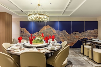 holiday inn express beijing lize business district by ihg