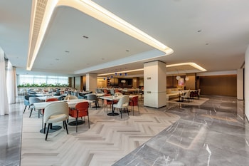 holiday inn express beijing lize business district by ihg