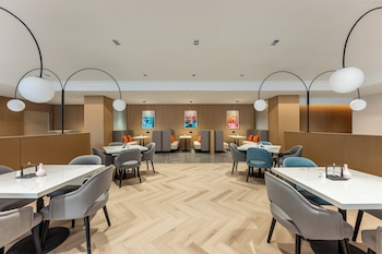 holiday inn express beijing lize business district by ihg
