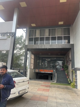 staylo masterprice palace