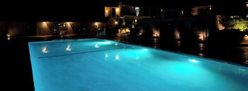 relax hotel and spa
