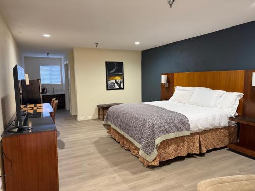 relax hotel and spa