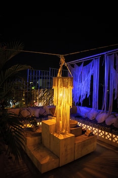 casa elixir boutique