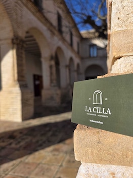 La Cilla Moratalla,,2 star