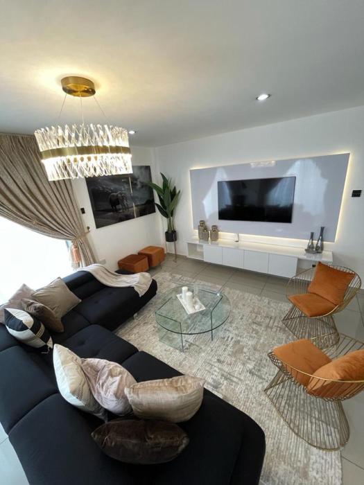 the gallery luxury suites cpg