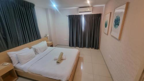 the gallery luxury suites cpg
