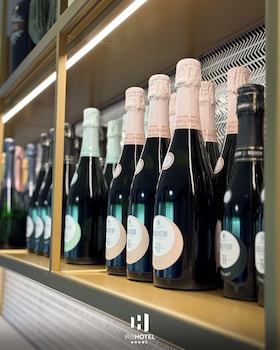 Hotel Iris Franciacorta,,1 star