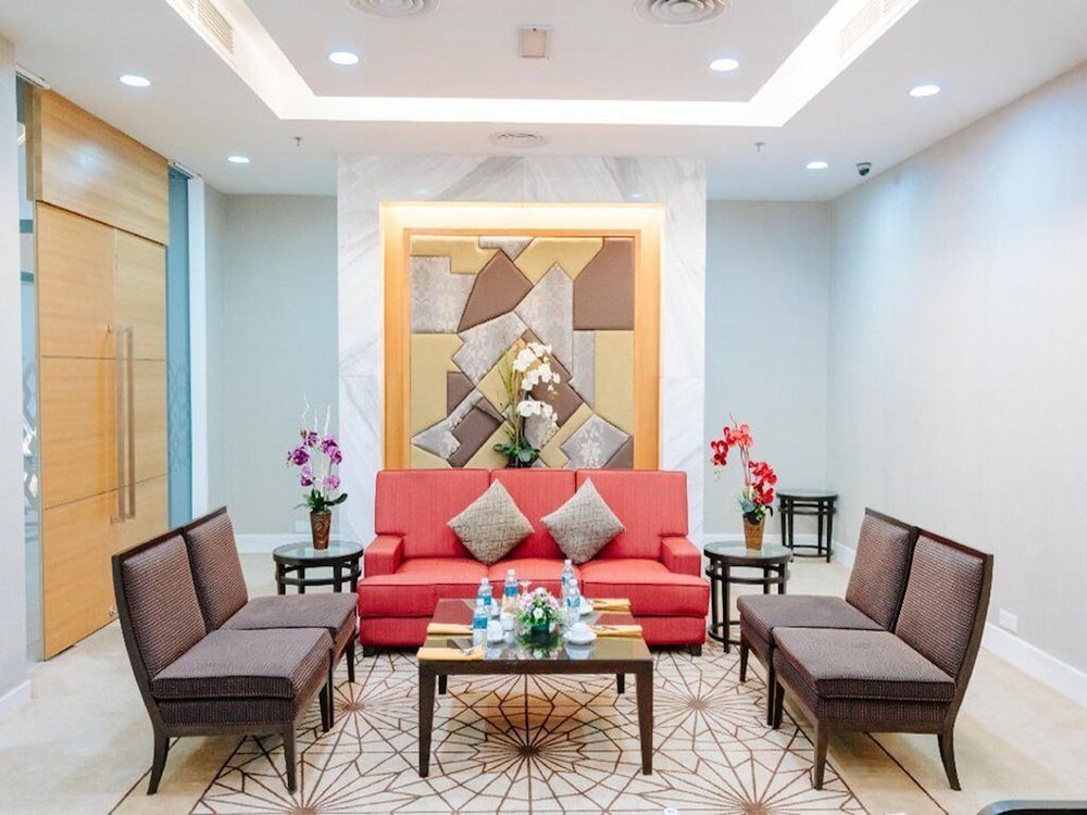 raia hotel kota kinabalu