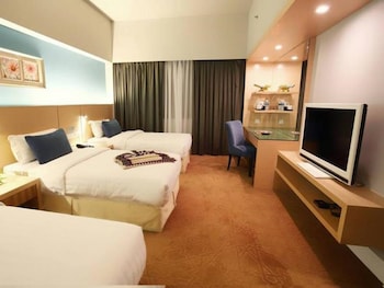 raia hotel kota kinabalu