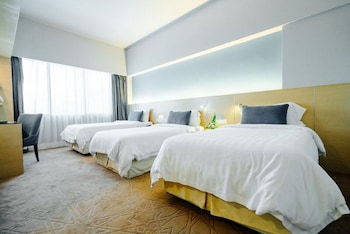 raia hotel kota kinabalu