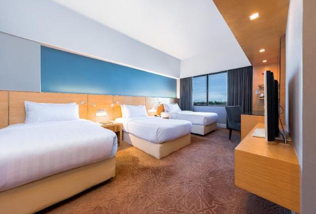 raia hotel kota kinabalu