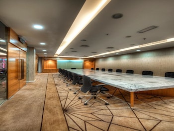 raia hotel kota kinabalu