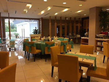 raia hotel kota kinabalu