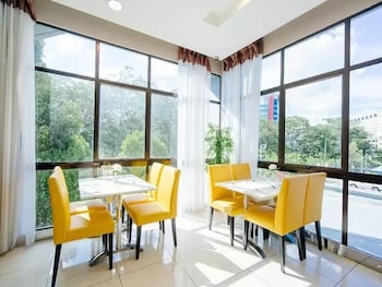 raia hotel kota kinabalu