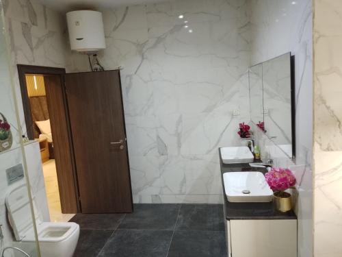 global premium apartment