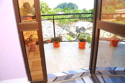 kirungi tourism hotel apartments