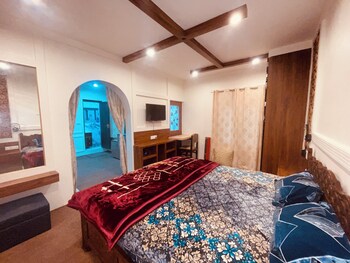 summershade homestay