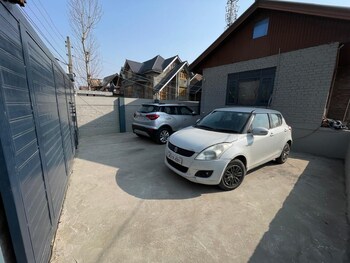 summershade homestay