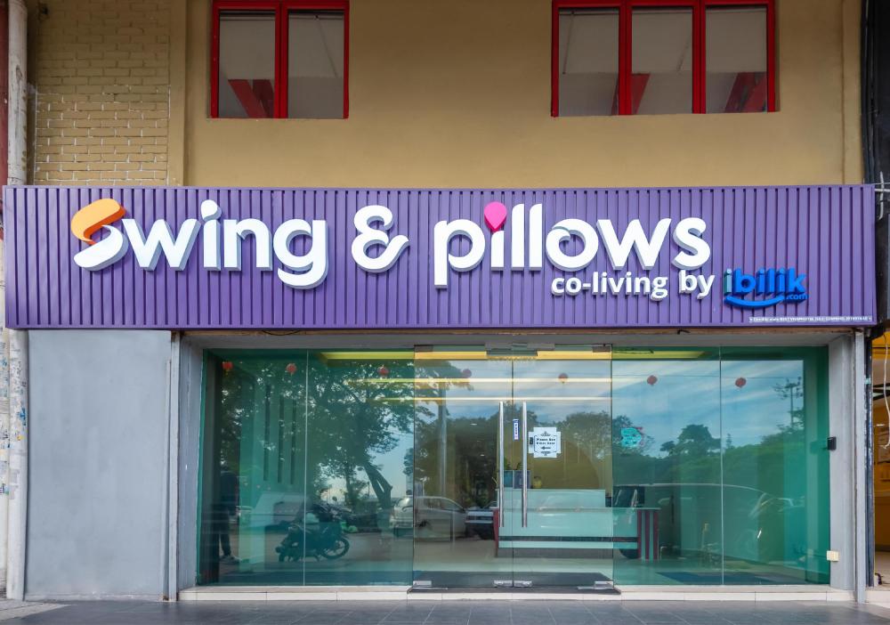 swing and pillows at pj ss2