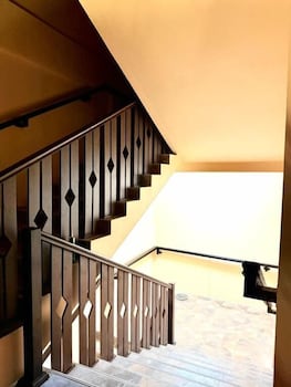 hotel sea queen suite and golf cart rental