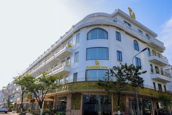 cannes hotel