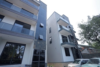 heritage residences urban ranger 1br