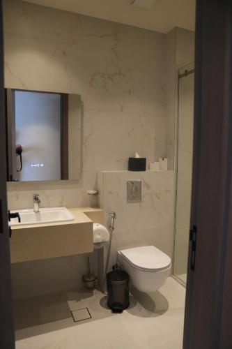 golden suites hotel