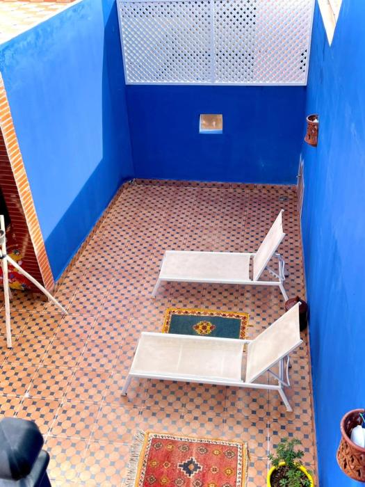 riad la joie
