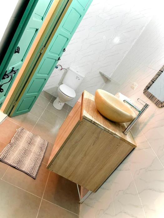 riad la joie