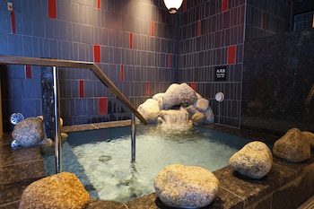 natural hot springs higoromo no yu dormy inn yokkaichi