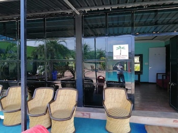 palm farmhouse resort and swimming pool