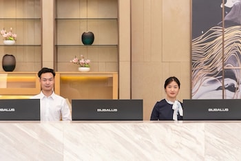 trendy romantic maxscreen hotel
