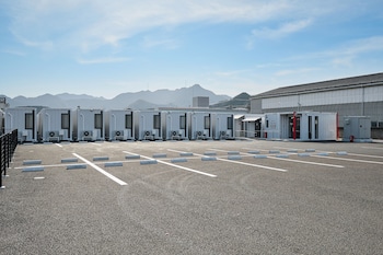 hotel r9 the yard tamba