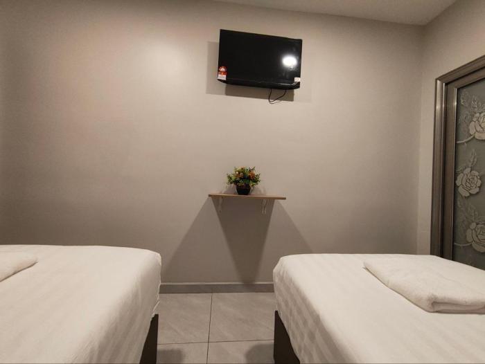 hotel mawar inn