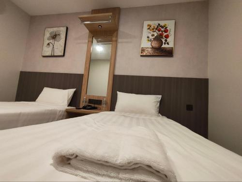 hotel mawar inn