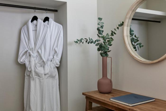 apanemo private suites