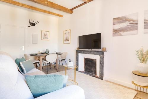 le gratien by beziers 1609 residences
