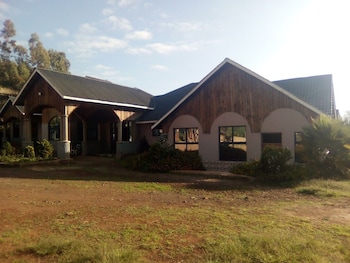 victoria ridge hotel laare